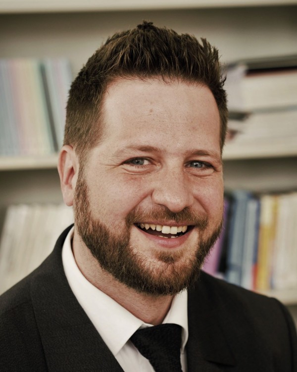 Dr.  Cosmin Ioan Roman