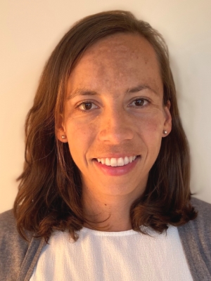 Dr.  Adriana Marcucci Bustos